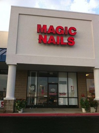 Magic Nails Van Buren