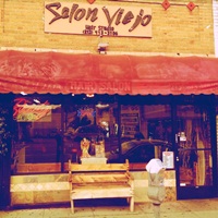 Salon Viejo