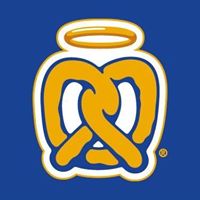 Auntie Anne’s Pretzels Water Tower Place