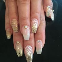 Luxe-Tique Nail Studio