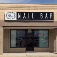 GLITZ NAIL BAR