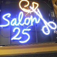 Salon 25