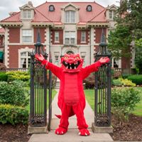 Lynne Parks ’68 SUNY Cortland Alumni House