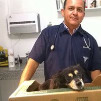 Veterinario Poncho MartÃ­nez Acosta