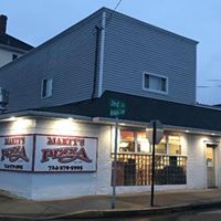 Marty’s Pizza