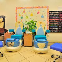 1st Class Nails & Spa