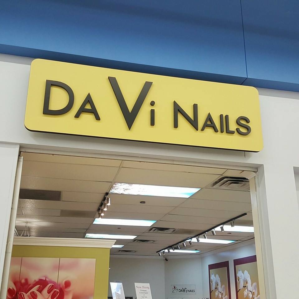 Da Vi Nails Grove