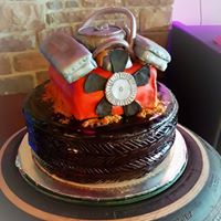 AzÃºcar- Custom Cakes And More