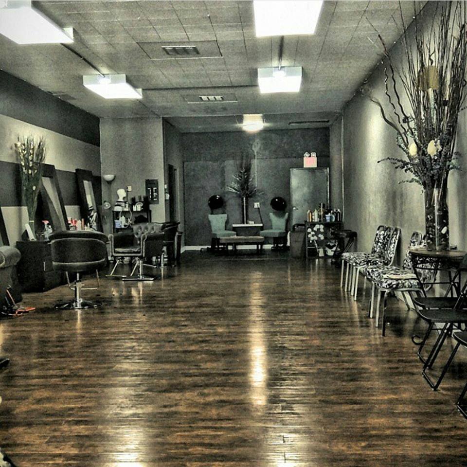 White House Barber & Styling Salon