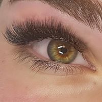 BOSS Lash & Beauty Studio – Volume Eyelash & Eyebrow Artistry Townsville