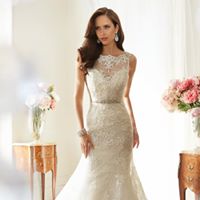 DRESSup Bridal &Salon