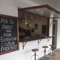 Waikikamukau Salon & Cutting Bar