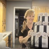 Karen’s Cakes & Cafe Pharr